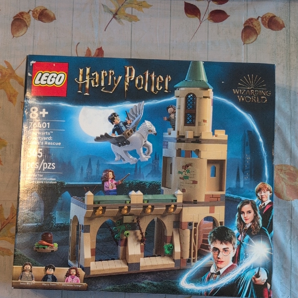 LEGO Harry Potter Hogwarts Tower Adventure Set - Tan and Green